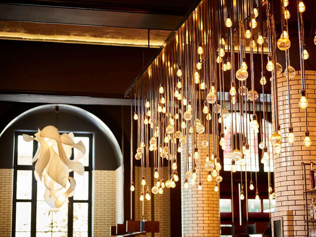 Detroit Foundation Hotel 餐厅 照片
