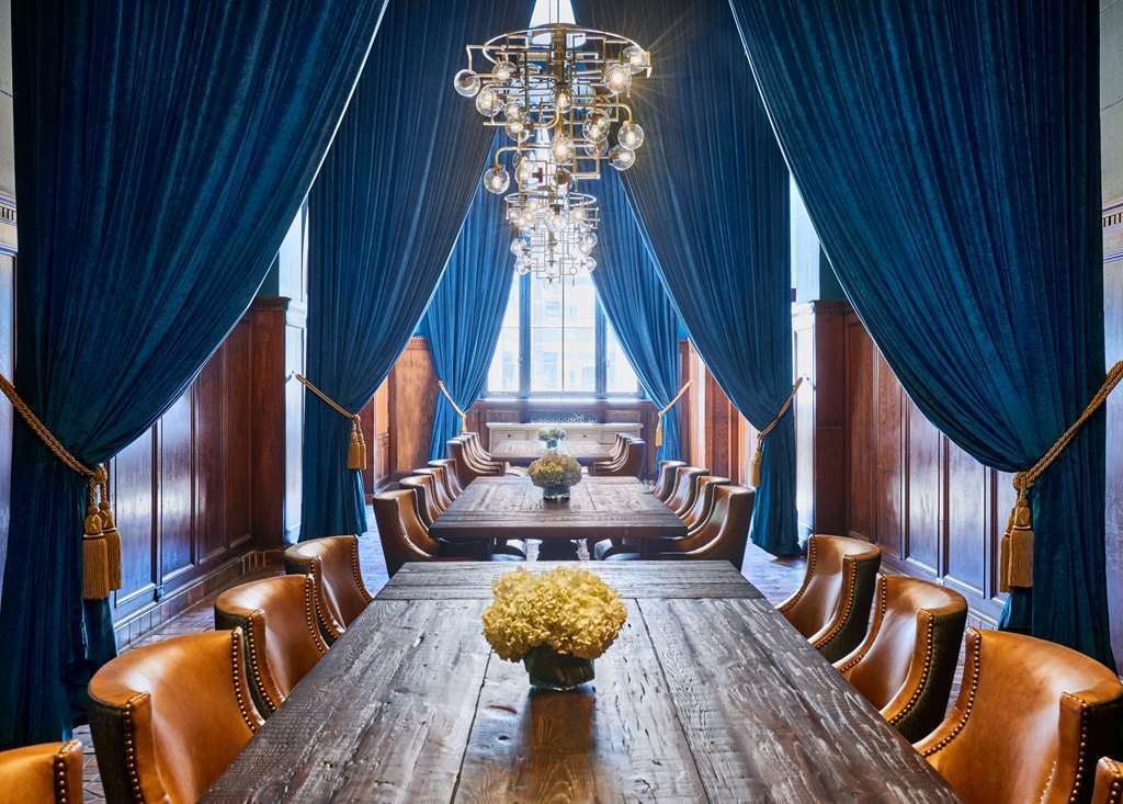Detroit Foundation Hotel 餐厅 照片